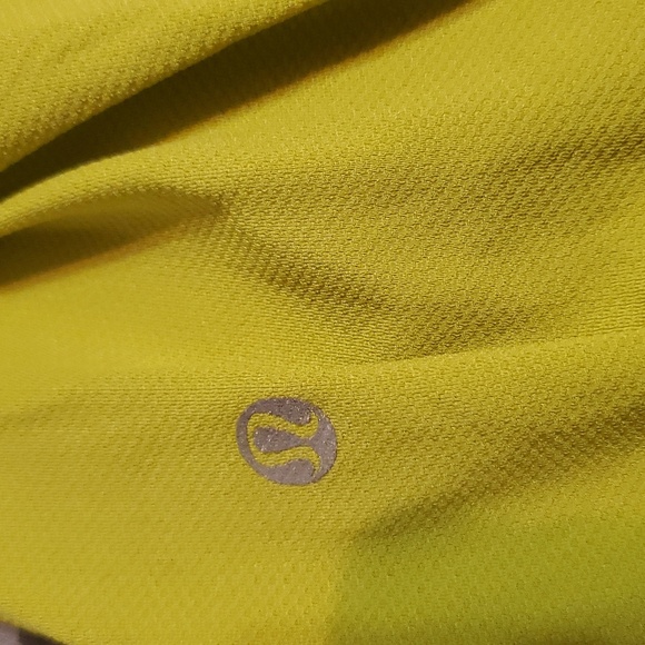 Lululemon Women's Flow & Go Tank Top With Attached Bra 4 - Picture 5 of 7